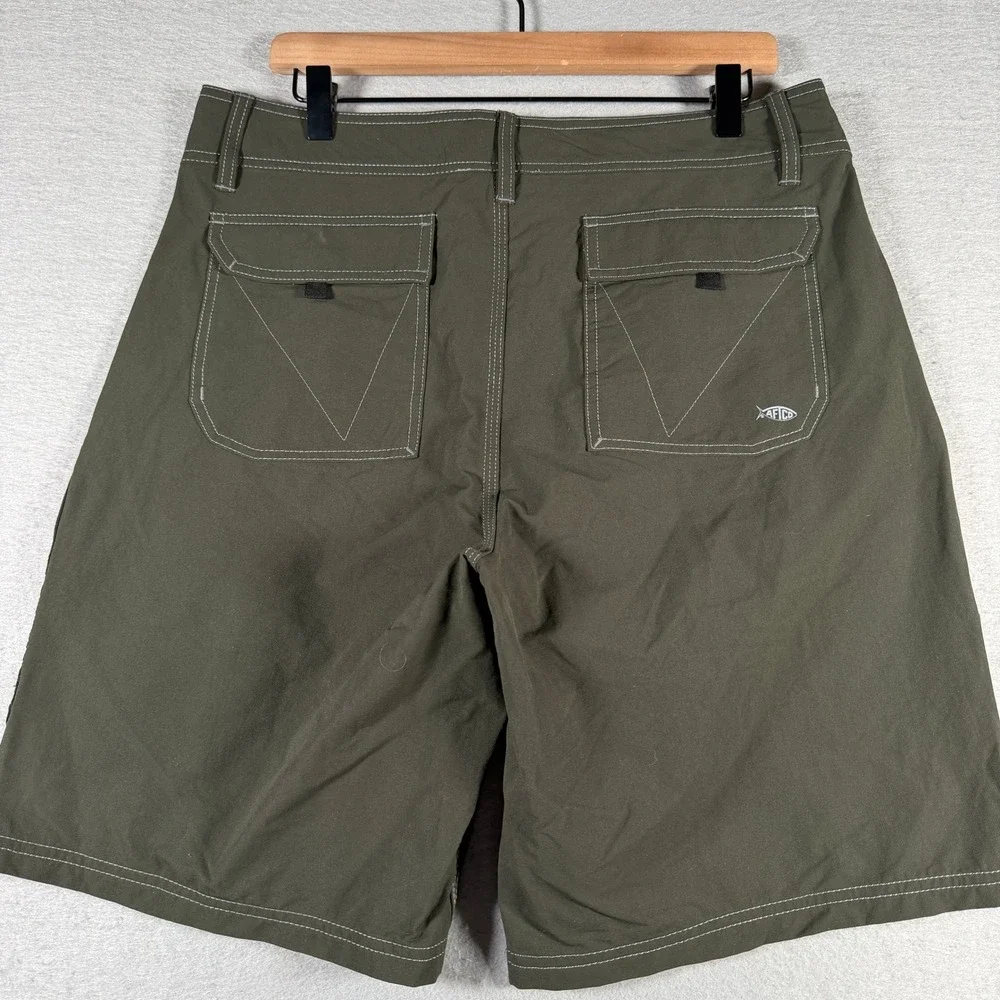 AFTCO Mens Fishing Shorts Olive Green Size 34 Nylon Stretch Cargo Utility Pliers